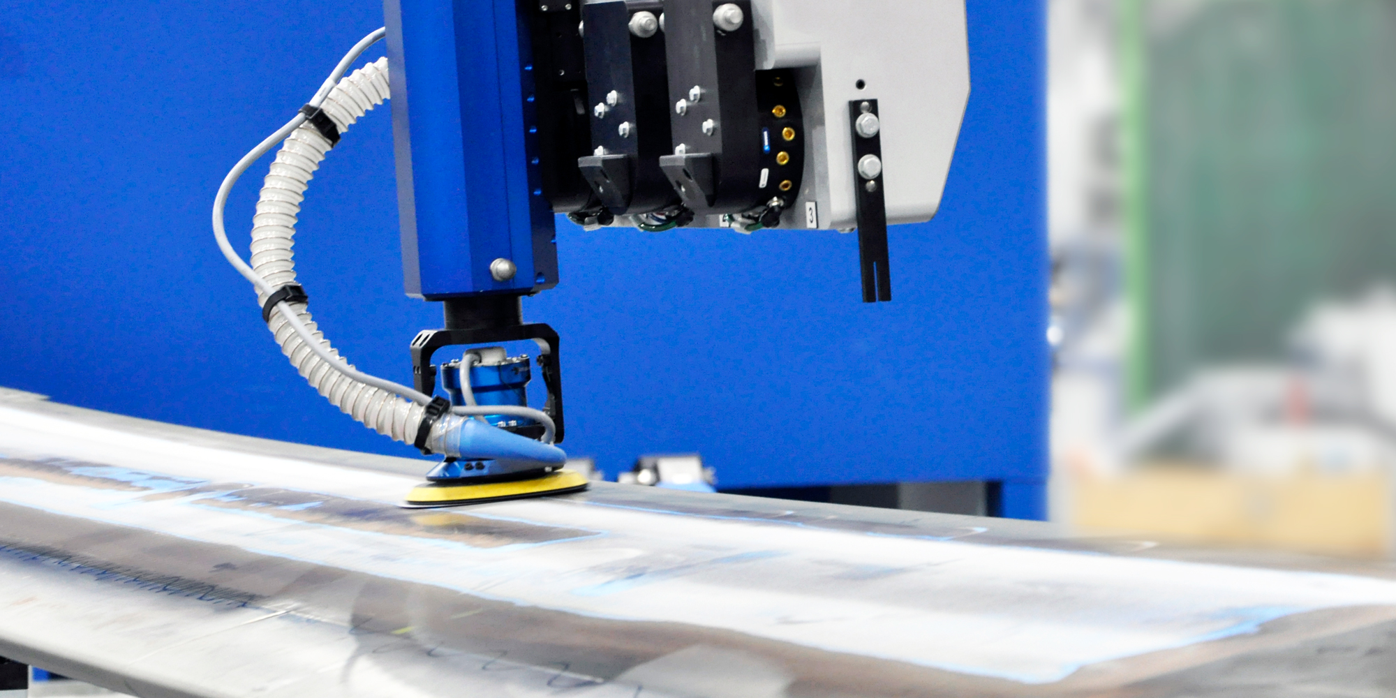 Robotic composite sanding - metal sanding - GEBE2 | Empowering Technologies